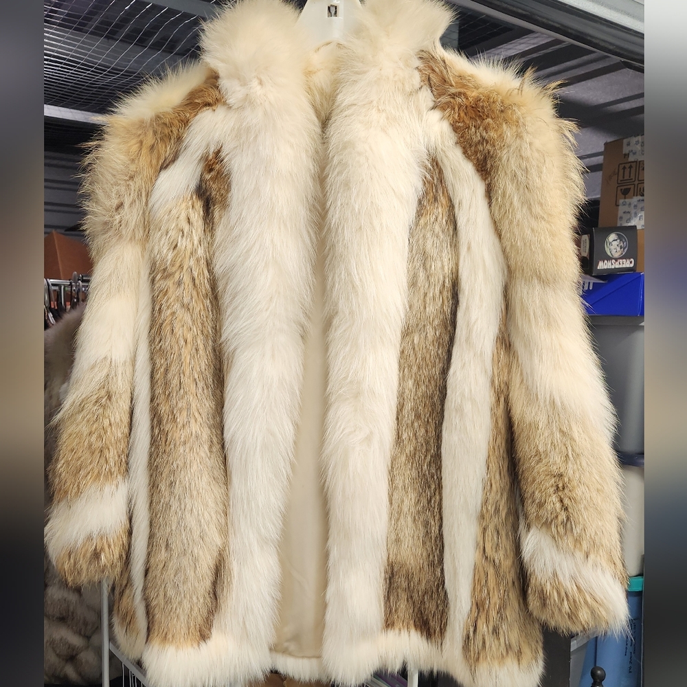 Custom Fox and Coyote Vintage Fur Jacket by Klaff Furs Fontana Sz Small